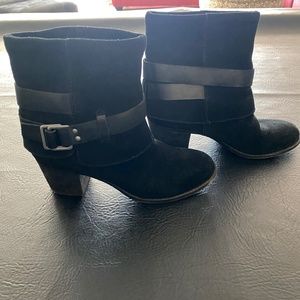 Black Suede Booties - Nine West - Size 7 - Great condition! In original box.